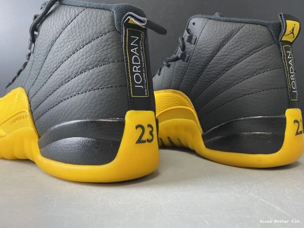 Gold 130690-070 Jordan Retro University Air Black 12 0704